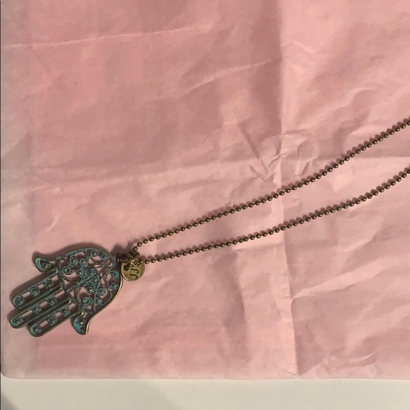 Hamsa Hand necklace - Picture 2 of 2